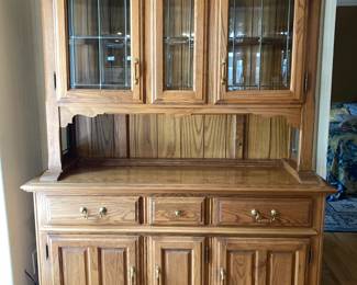 Vintage St. Bent & Bros Lighted Oak China/Buffet Cabinet 6.5’h x 4’8”w x 19”d
