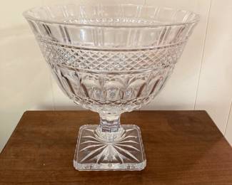 Large Brandon by Godinger Crystal Footed Centerpiece Bowl 10x10

