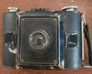 Vintage Agfa Ansco Folding Film Camera PD 16 Clipper
