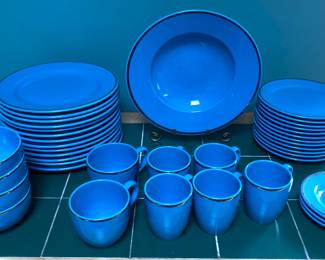 Waechtersbach Turquoise with Silver Trim #01 40 Piece Dinner Set
