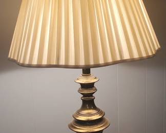 Brass Lamp w/Angel Finnial 34"h - has oxidation
