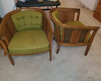 (2) MCM chairs. In mint condition!
