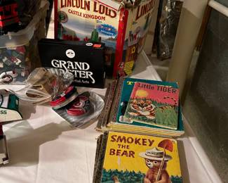 Childrens Books LEGOS 