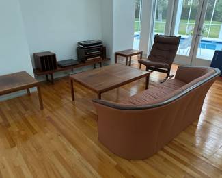 MCM Rosewood Furniture 