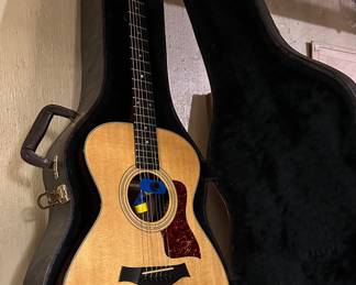 Alvarez CY116 Classical Acoustic Guitar, 1980's, with hard case 