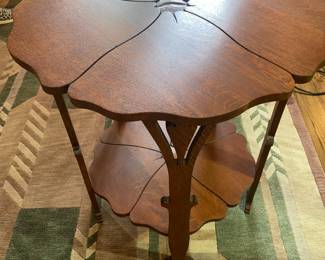 Stickley Grand Poppy table 