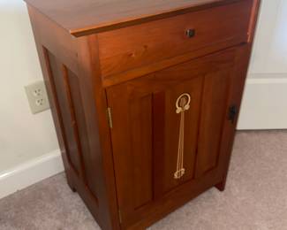 Stickley 2012 Collector's Edition nightstand 