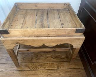 Country French fruitwood Tray table 