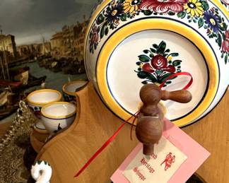 Chech porcelain keg and matching pieces