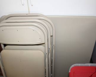 folding card table and chairs