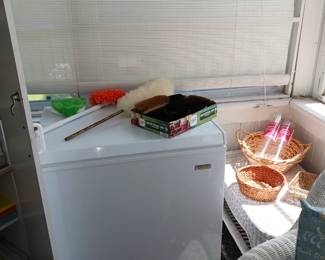 Like New Small Chest Freezer! Works Great!