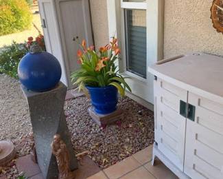 TALL OUTDOOR STORAGE