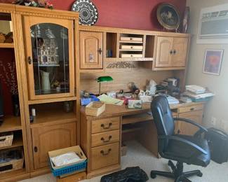 OFFICE DESK HUTCH