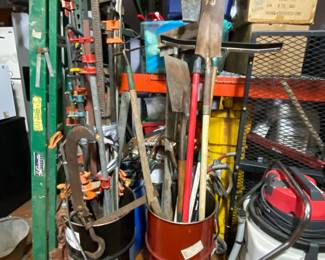 Plenty of tools, large clamps, power tools for you to choose from.