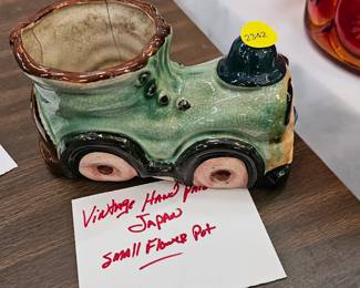 VINTAGE SMALL FLOWERPOT