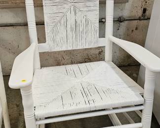 ROCKING CHAIR
