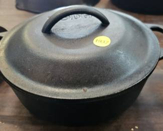 CAST IRON PAN WITH LID