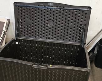 STORAGE CHEST