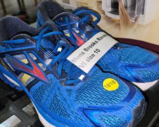 SHOES