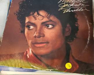 LOT OF VINTAGE RECORD ALBUMS