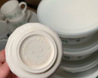 Corningware dish set