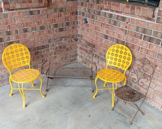 Children's patio furniture 