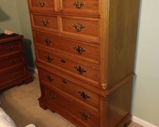 Bassett Oak chest