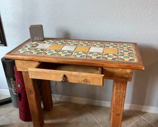 This is a gorgeous inlay writing table or accent table.