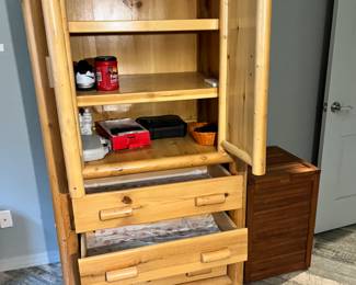 This piece is in mint condition!  Imagine in a guest bedroom!