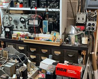 HAM RADIO OPERATING EQUIPMENT