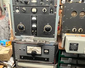HAM RADIO OPERATING EQUIPMENT