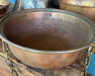 ANTIQUE  HAMMERED COPPER POTS