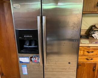 REFRIGERATOR