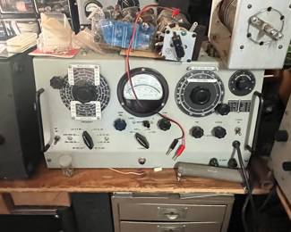 HAM RADIO OPERATING EQUIPMENT
