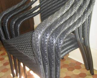 Stacking outdoor chairs (set of 4)
