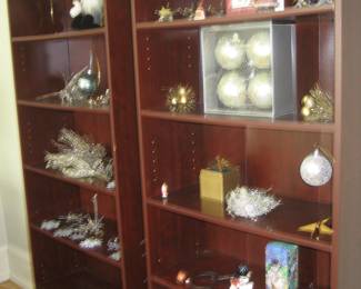 6' shelf units with adjustable shelves (16 available)