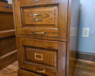 Oak 2 drawer file cabinet