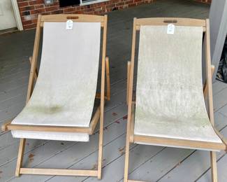 Foldable sling beach chairs