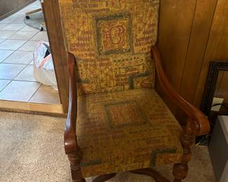Pair of arm chairs