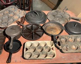 Cast Iron Pans Baking Dishes