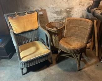 Antique Wicker For Restoration