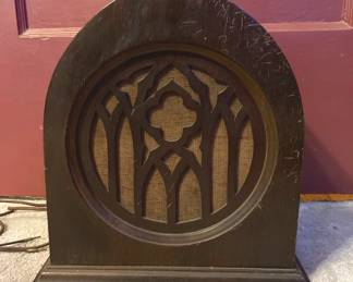 Antique Peerless Radio