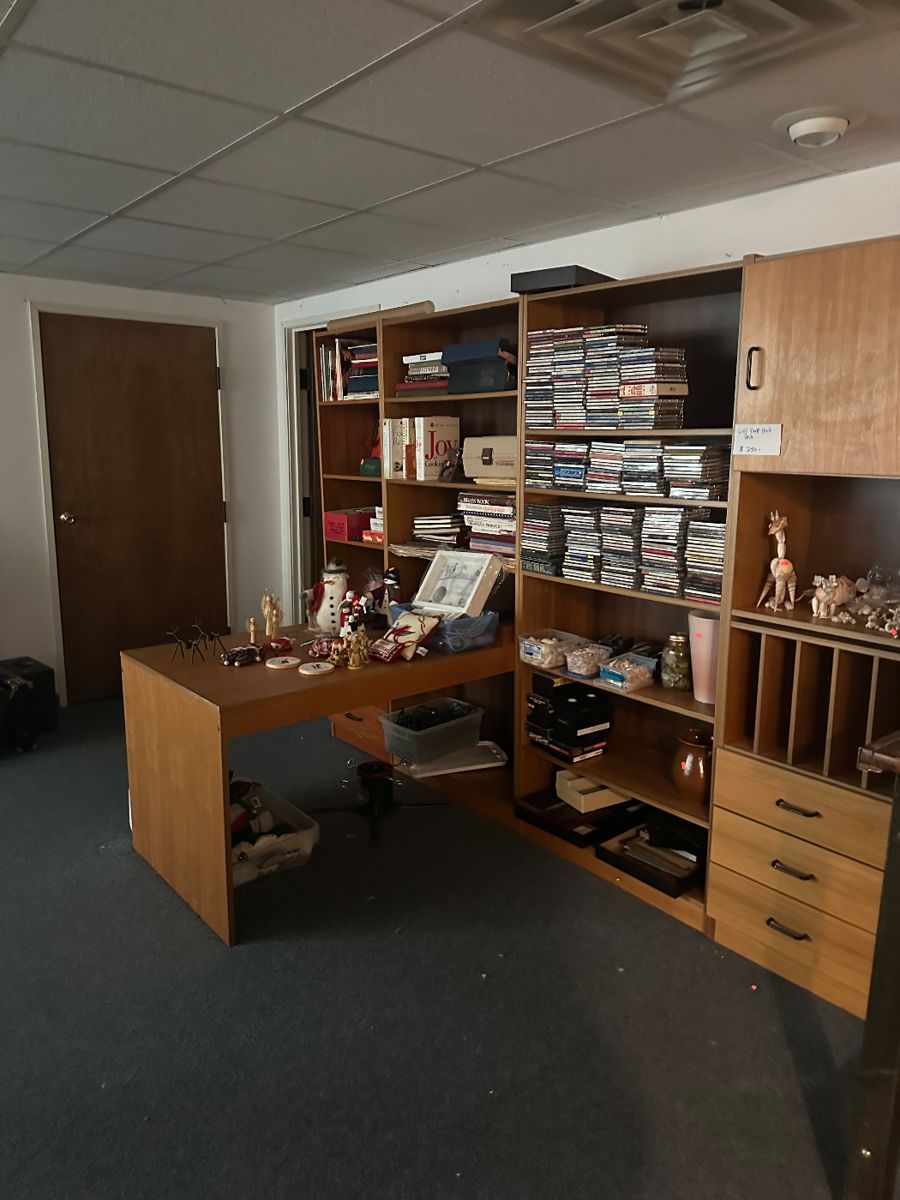 75 off Dexter Estate Sale starts on 5/26/2024