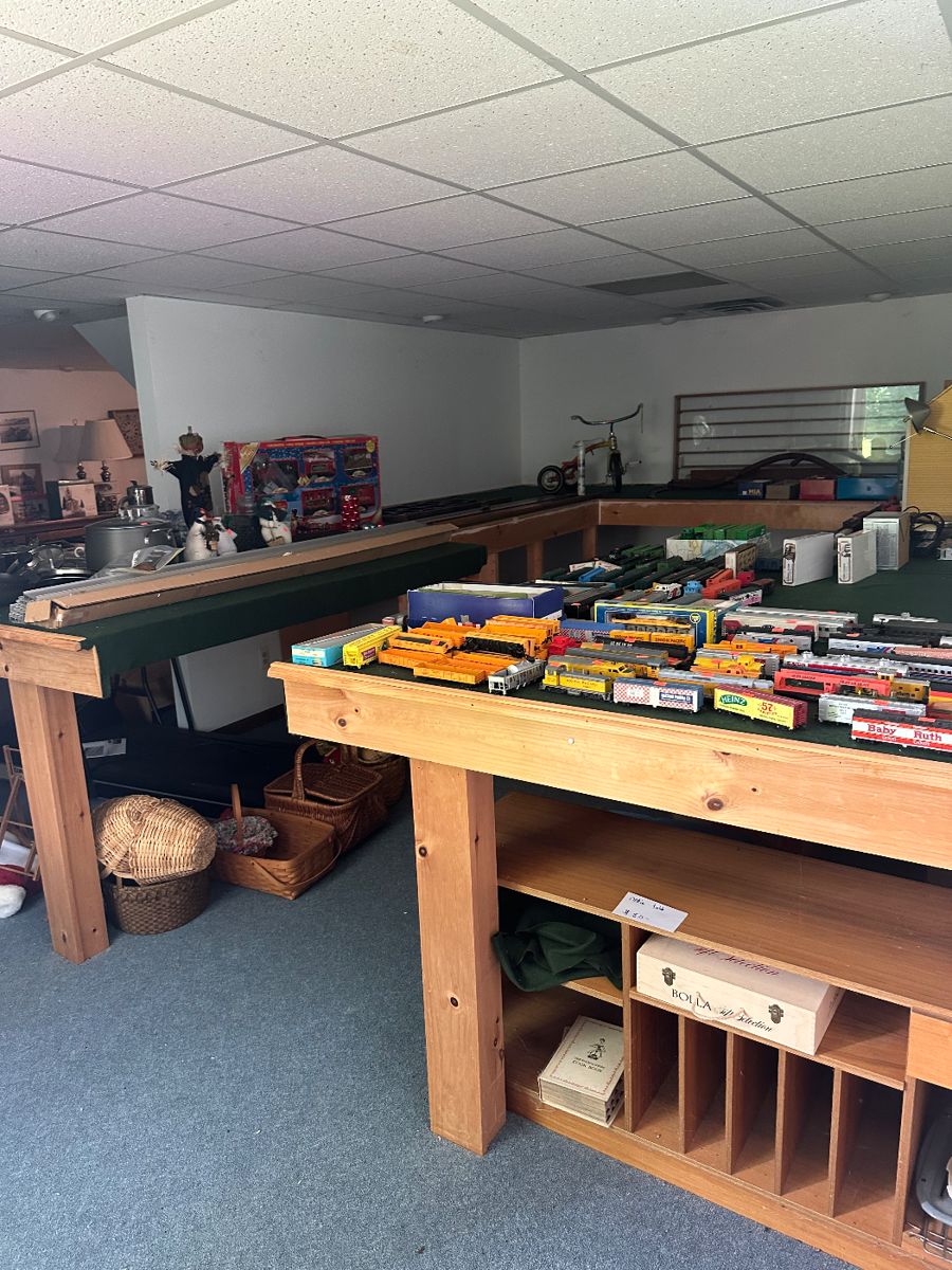 75 off Dexter Estate Sale starts on 5/26/2024