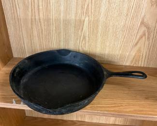 Cast Iron Skillet Ware