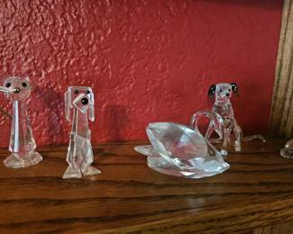 Crystal figurines