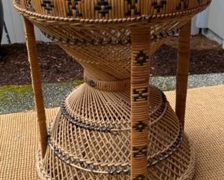 End Table * Lamp Table * Decor * Wicker * Rattan
