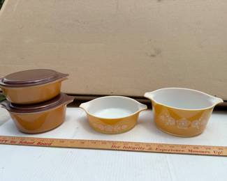 Pyrex Old Orchard 2 Casseroles and 2 Butterfly Gold Casseroles $32.00