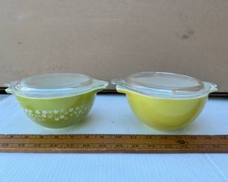 Pyrex Spring Blossom with Yellow with lid $30.00