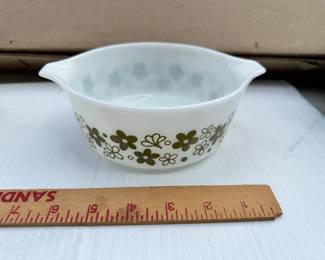 Pyrex Green Daisy Casserole $10.00